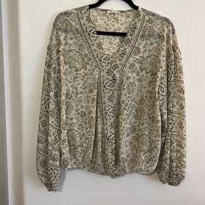 Green/grey blouse from buckle